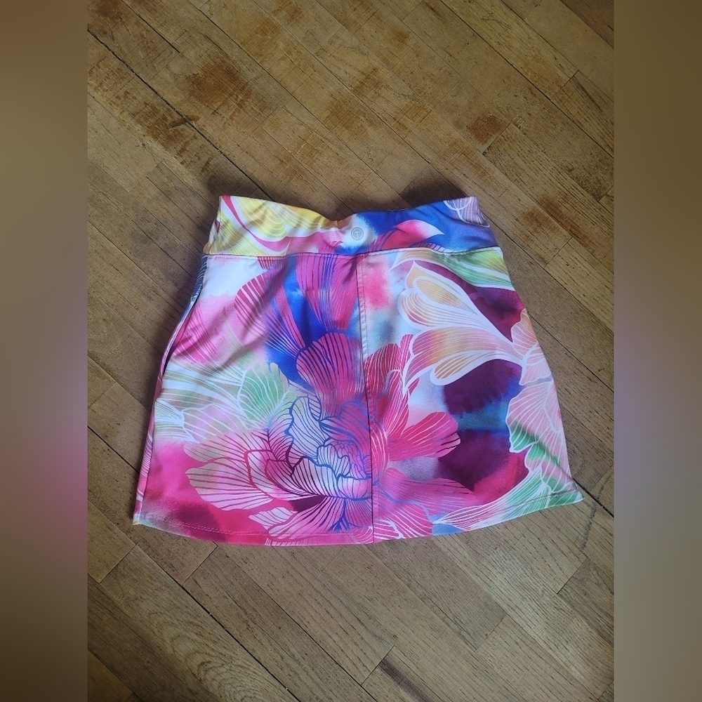 T by Talbots Watercolor Floral Skirt , Size P - Picture 4 of 10